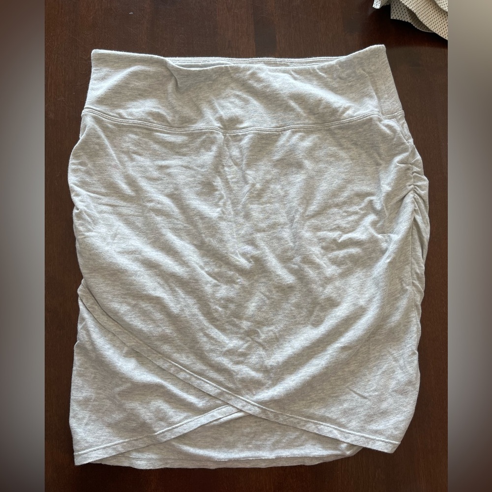 Athleta skirt sz Medium (#32)